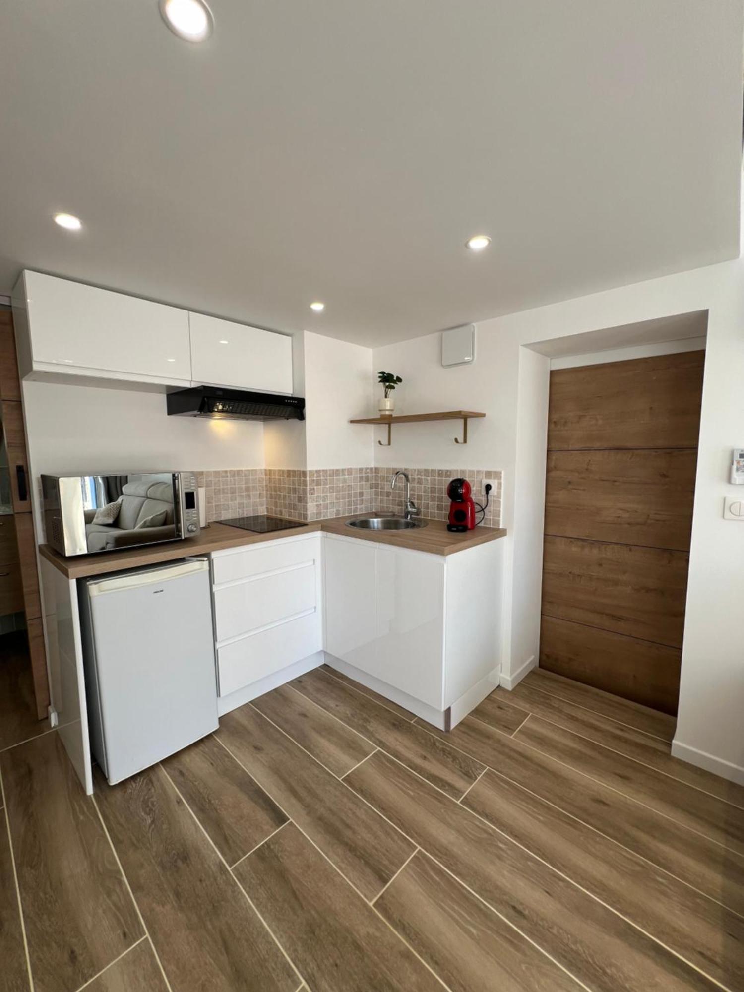 Appartement T2 Avec Jardin Puget-sur Argens Buitenkant foto