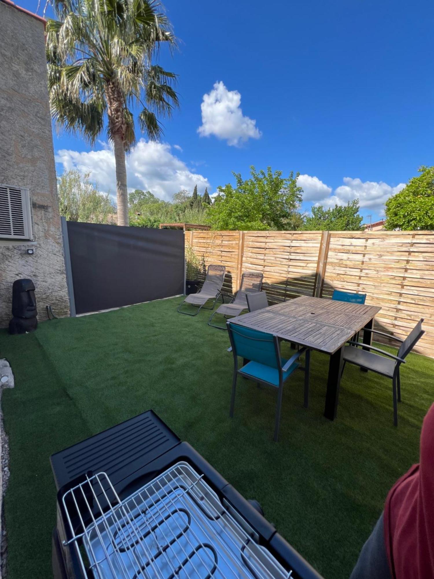 Appartement T2 Avec Jardin Puget-sur Argens Buitenkant foto